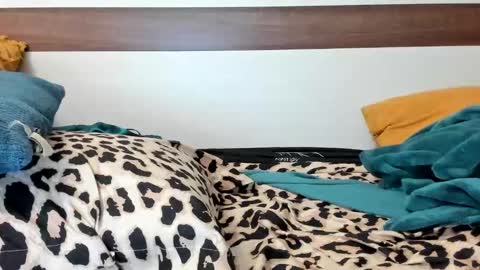 00ingrid00 online show from 01.26.25