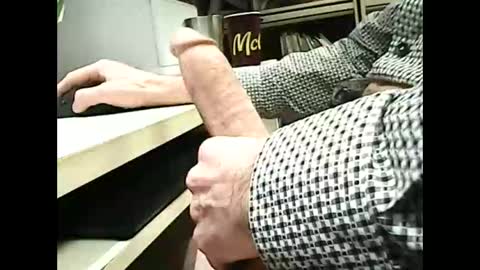 Snapshot of 01quebecboy69 chatting on 03.19.26 01quebecboy69 online show from 03.19.26