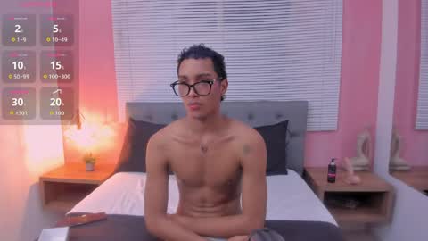 Snapshot of 02andres_ chatting on 06.04.26 ANDRES online show from 06.04.26