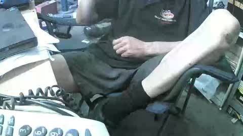 04oldskool online show from 10.16.25