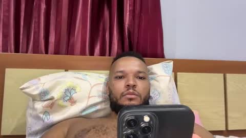 Snapshot of 0_kingsley chatting on 12.14.24 Kingsley online show from 12.14.24