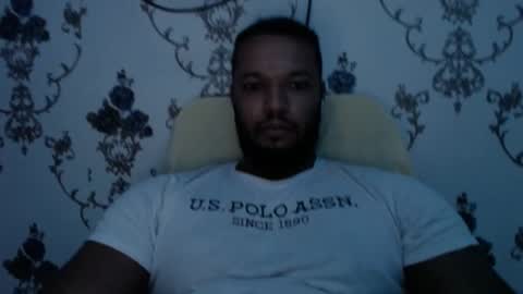 Snapshot of 0_kingsley chatting on 01.04.25 Kingsley online show from 01.04.25