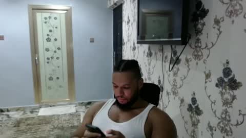 Snapshot of 0_kingsley chatting on 01.20.25 Kingsley online show from 01.20.25