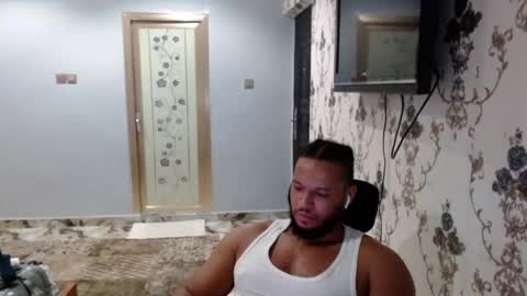 Snapshot of 0_kingsley chatting on 01.23.25 Kingsley online show from 01.23.25