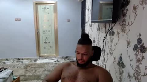 Snapshot of 0_kingsley chatting on 01.30.25 Kingsley online show from 01.30.25