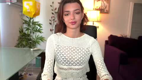 Olivia online show from 05.12.26