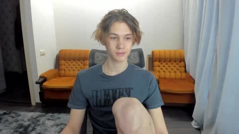 Snapshot of 0verlandd chatting on 12.28.24 Adam online show from 12.28.24