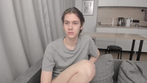 Snapshot of 0verlandd chatting on 09.09.25 Adam online show from 09.09.25