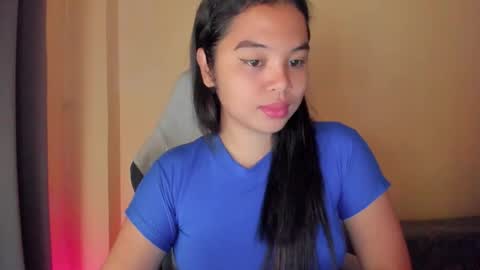 0wwlo0k online show from 10.15.25