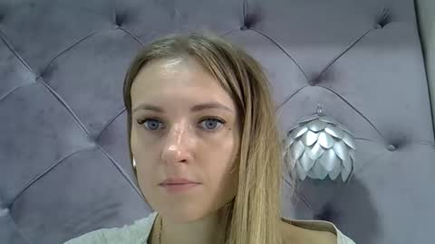 Snapshot of 11alina chatting on 10.07.25 11alina online show from 10.07.25