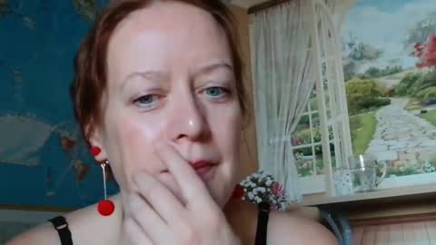 12ennie online show from 10.18.25