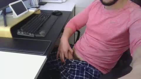 1490888 online show from 12.03.25