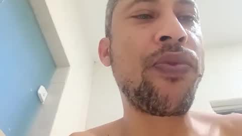 Snapshot of 155decuzinho chatting on 10.05.25 155decuzinho online show from 10.05.25