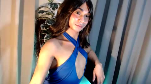 Snapshot of 18_nicole chatting on 03.27.26 barbie online show from 03.27.26