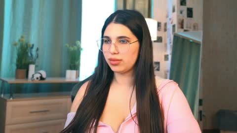 Jessica online show from 04.12.26