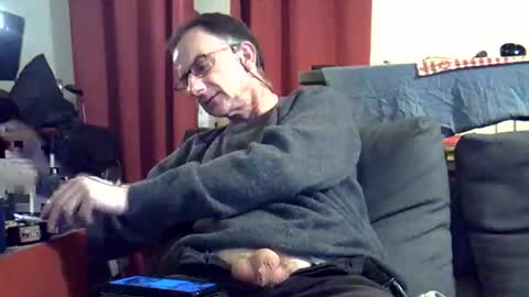 Snapshot of 18remy45 chatting on 05.16.26 18remy45 online show from 05.16.26