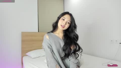 Snapshot of 1_love_8 chatting on 01.12.25 Rose Nude only In Prvt online show from 01.12.25