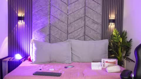 anya online show from 09.12.25