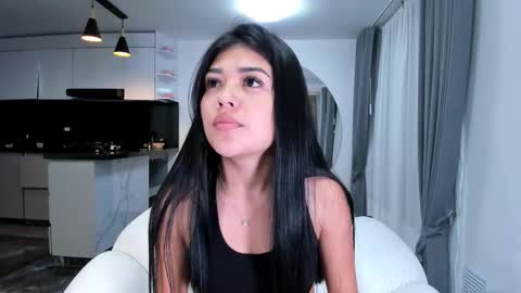 Snapshot of 1bonnie chatting on 03.04.25 Hello soy bonnie online show from 03.04.25