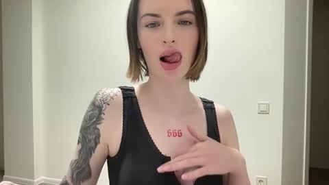 DOVE online show from 11.25.25