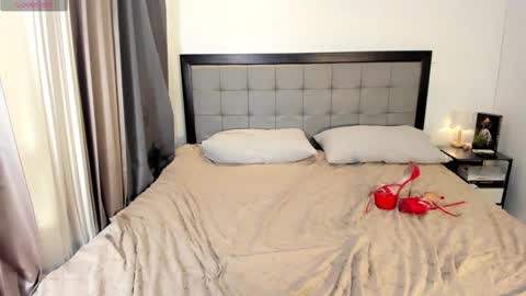 Snapshot of 1hottiegabby chatting on 03.10.25 Gabby online show from 03.10.25