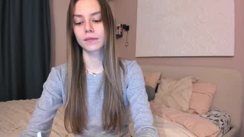 Snapshot of 1i1ypa1mer chatting on 12.07.24 Lily 3 online show from 12.07.24