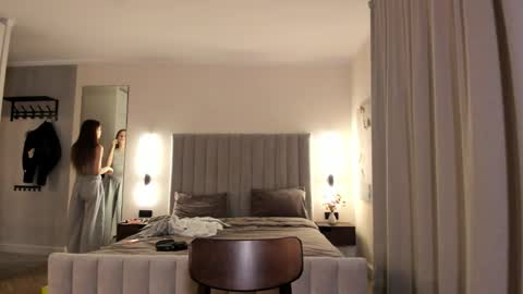 Snapshot of 1i1ypa1mer chatting on 09.29.25 Lily 3 online show from 09.29.25