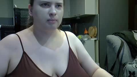 1LINDSEY1 online show from 09.16.25