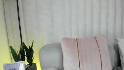  . online show from 11.18.25