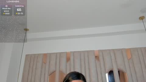 Valery  online show from 12.25.24