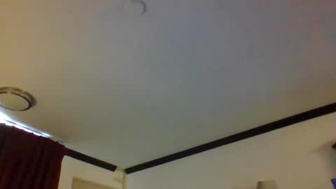 TheShyOne18 online show from 04.22.26