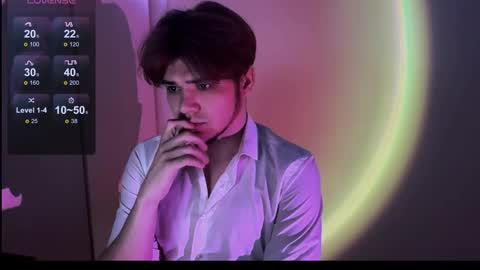 Snapshot of 1roberttt chatting on 09.08.25 1roberttt online show from 09.08.25