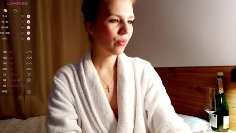 VICTORIA online show from 09.14.25