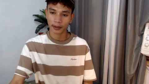 Snapshot of 1sweetloverxx chatting on 06.05.26 1sweetloverxx online show from 06.05.26