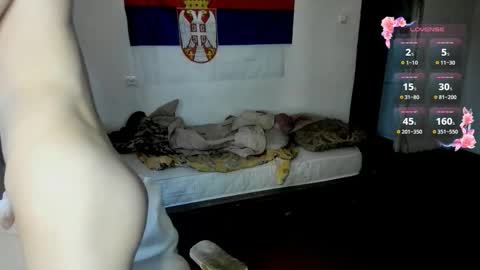 Milos online show from 10.12.25