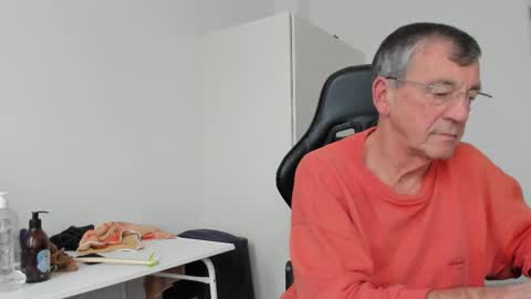 Henk online show from 12.01.25