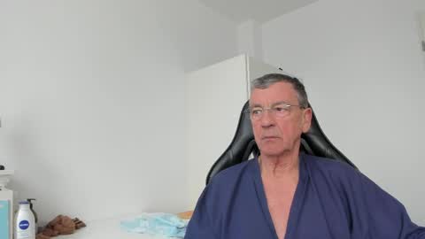 Henk online show from 03.14.26