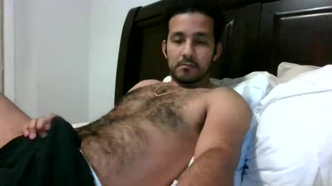 Snapshot of 2022felipe chatting on 12.18.24 2022felipe online show from 12.18.24