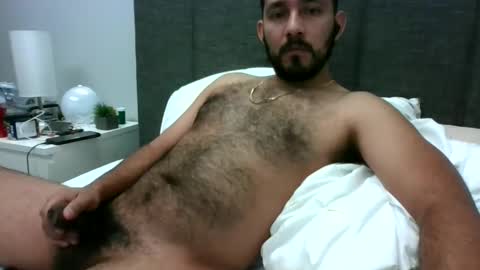 Snapshot of 2022felipe chatting on 01.11.25 2022felipe online show from 01.11.25