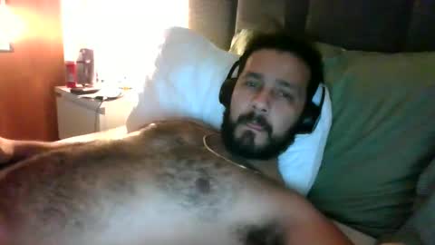 Snapshot of 2022felipe chatting on 02.11.25 2022felipe online show from 02.11.25