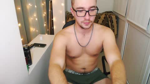 Snapshot of 20semyel20 chatting on 01.18.25 Alex online show from 01.18.25