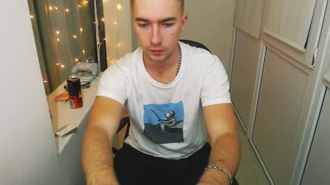 Snapshot of 20semyel20 chatting on 02.02.25 Alex online show from 02.02.25