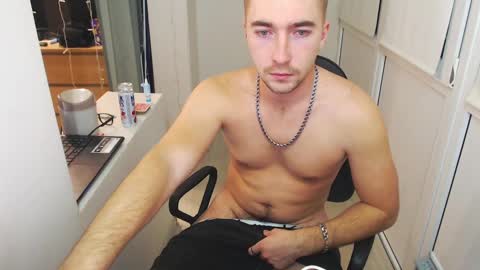 Snapshot of 20semyel20 chatting on 02.15.25 Alex online show from 02.15.25