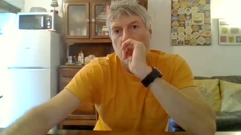 Snapshot of 22esserre chatting on 07.08.26 22esserre online show from 07.08.26