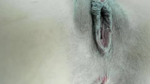 Isabella online show from 01.21.25