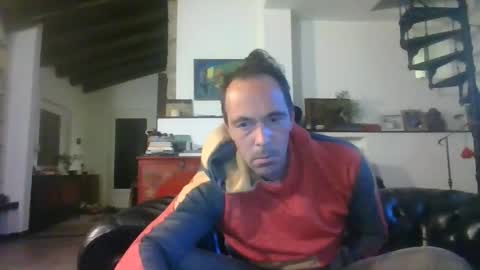 Snapshot of 27lv27 chatting on 10.19.25 27lv27 online show from 10.19.25