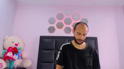 2_fire online show from 01.09.26