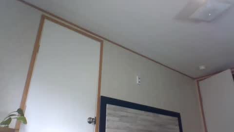 Snapshot of 2ccjbstar chatting on 02.14.25 BlacJewels online show from 02.14.25