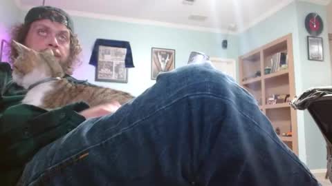 Snapshot of 2dirtyhillbillies chatting on 04.21.26 ThrillBilly online show from 04.21.26