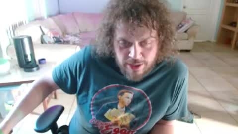 Snapshot of 2dirtyhillbillies chatting on 04.21.26 ThrillBilly online show from 04.21.26